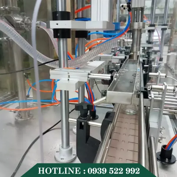 day chuyen chiet rot dung dicg long 4 dau piston tu dong 2