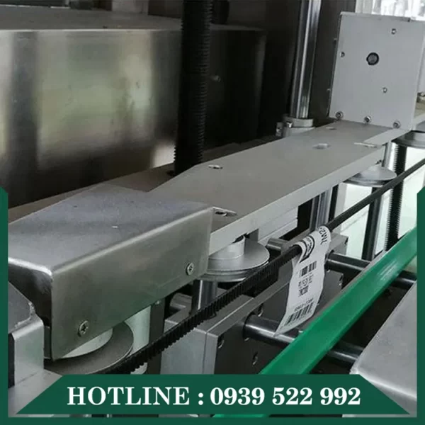 Máy Phóng Nhãn Màng Co Thân Chai 8 may phong nhan mang co than chai 3