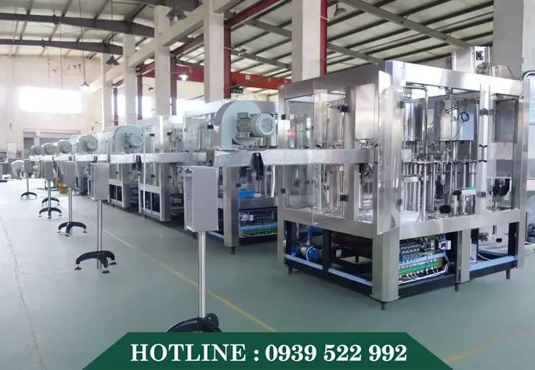 Dây Chuyền Sản Xuất Nước Uống Đóng Bình Tự Động TGPT-300 18 day chuyen dan xuat nuoc uong dong binh tu dong tgtp 300 1