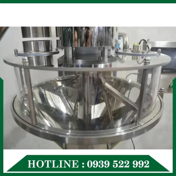 may chiet bot truc vit cong nghiep ban tu dong 05