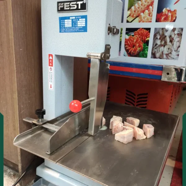 Máy Cưa Xương 2050 6 may cua xuong 2050 2