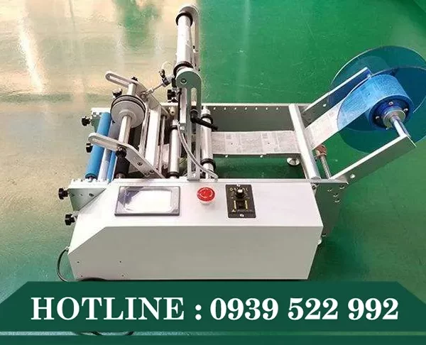 Máy Dán Decal Chai Tròn Bán Tự Động KF-603 8 may dan decal chai tron ban tu dong kf 603 3