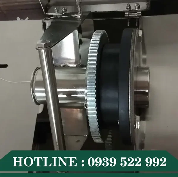 Máy Đùn Xúc Xích Quay Tay 2 Lít 8 may dun xuc xich quay tay 2 lit 2