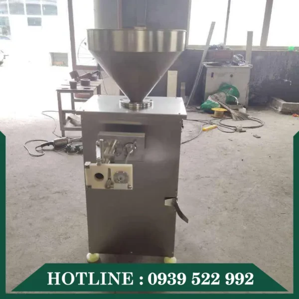 Máy Đùn Xúc Xích Tự Động Khí Nén QDC 7 may dun xuc xich tu dong khi nen qdc 1