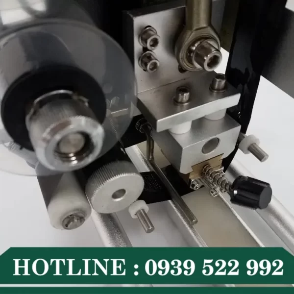 may indate muc ribbon ban tu dong hp 214b 3